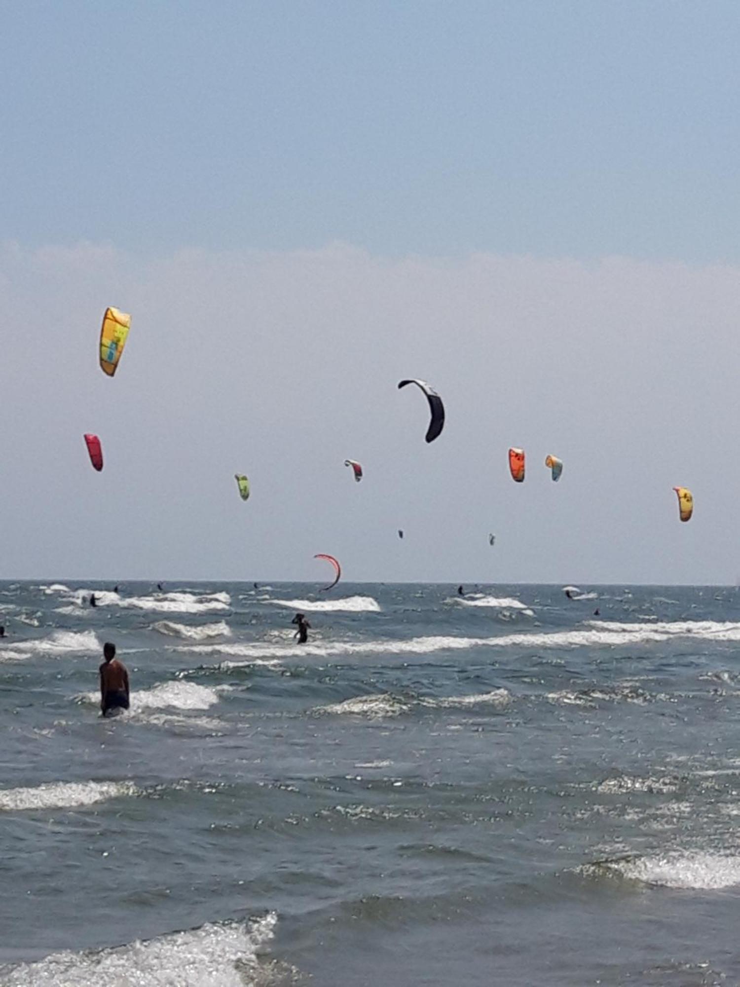 Apartament Melissa Beach Resort Pool & Spa Mamaia-Nord Неводарі Екстер'єр фото